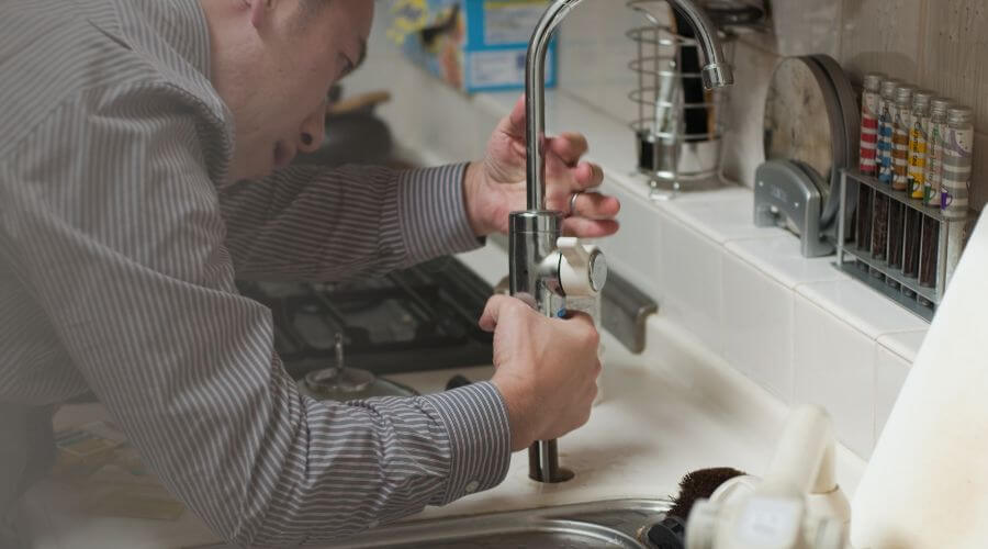 Local expert plumbing services in Heltonville, IN
